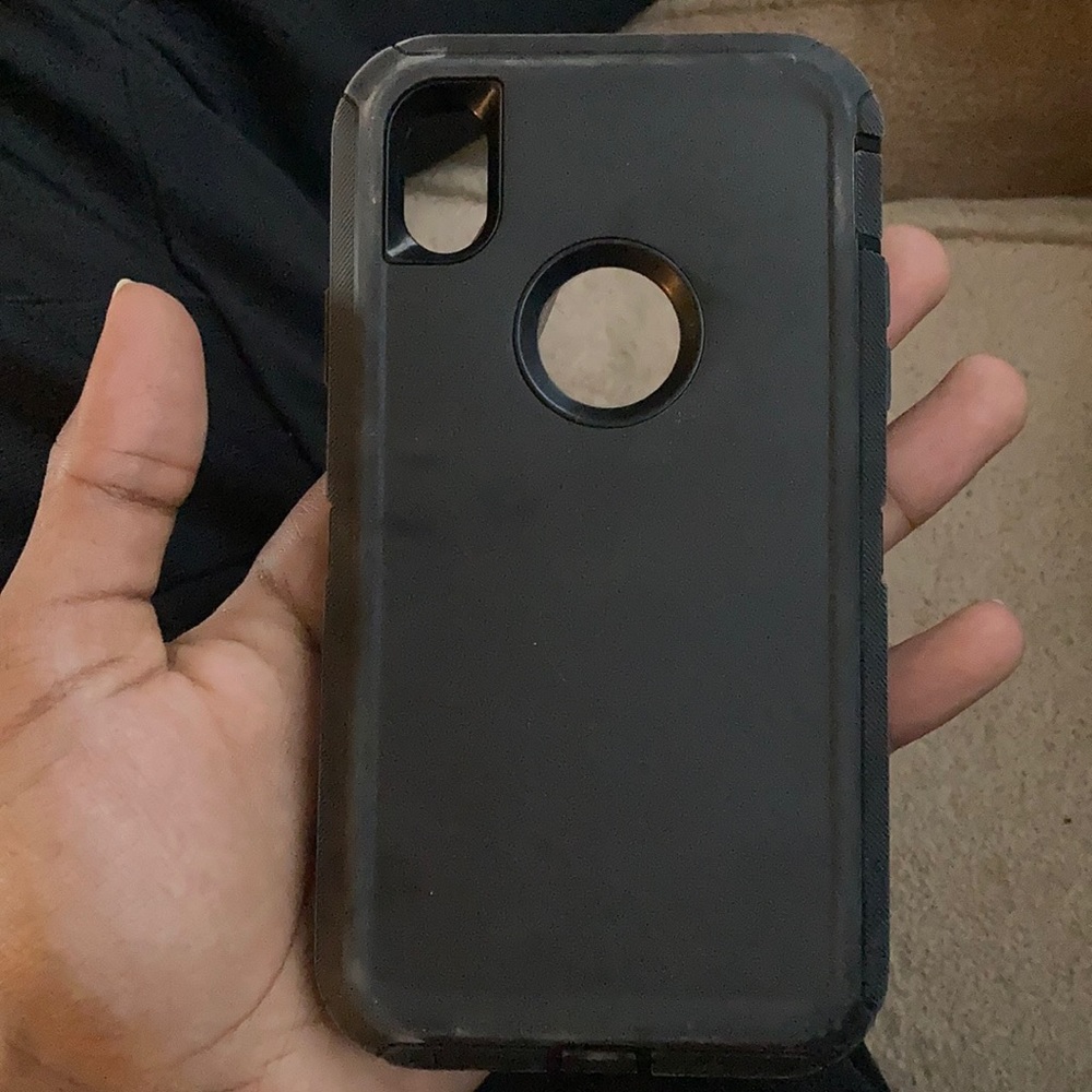 iPhone XR case - Picture 2 of 3